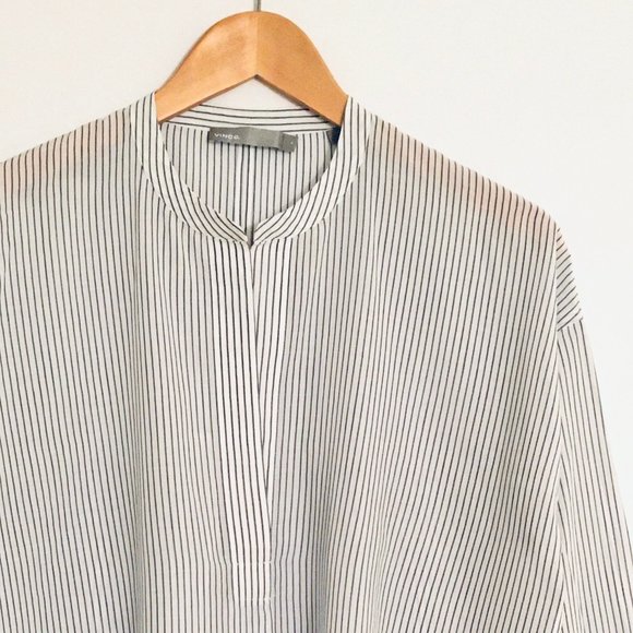 Vince White Blue Striped Shirred Back Pullover - M - Picture 1 of 5